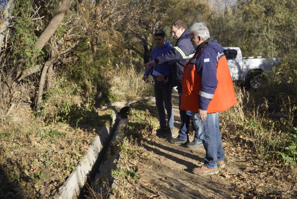 Gobierno busca recuperar la capacidad del sistema de riego en el Dpto. Castro Barros