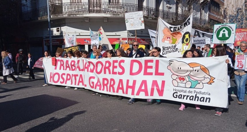 Trabajadores del Garrahan continúan a la espera de una solución al conflicto salarial