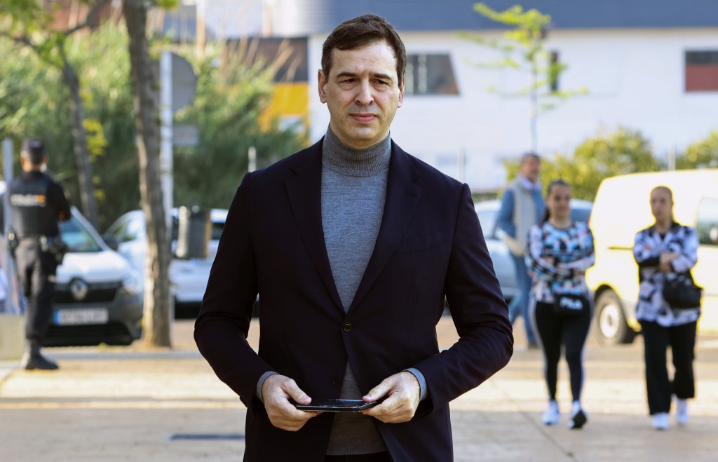 Espa&ntilde;a: inhabilitaron por 9 a&ntilde;os al hermano de Pedro S&aacute;nchez