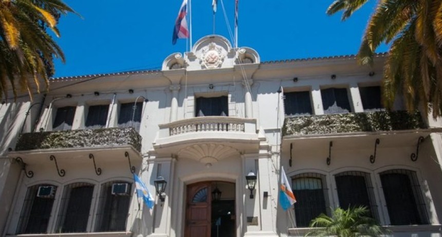 Quintela instruy&oacute; a Hacienda para adelantar el pago del mes de julio