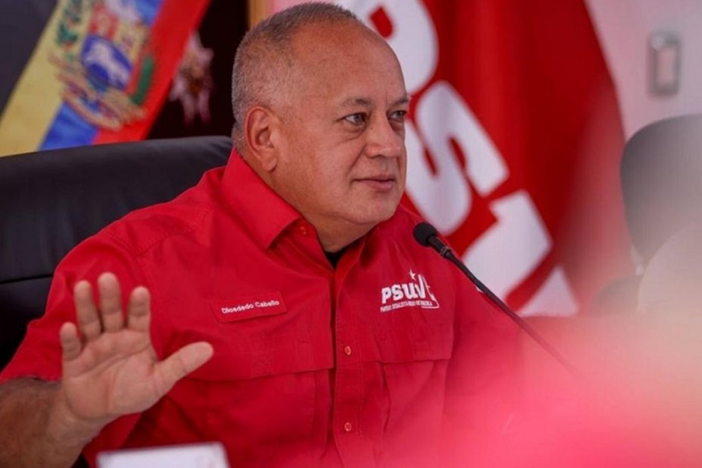 Maduro metió mano en su gabinete y sumó a Diosdado Cabello