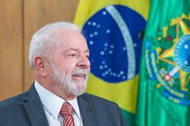 Brasil: Lula busca regular las plataformas digitales con un nuevo proyecto de ley