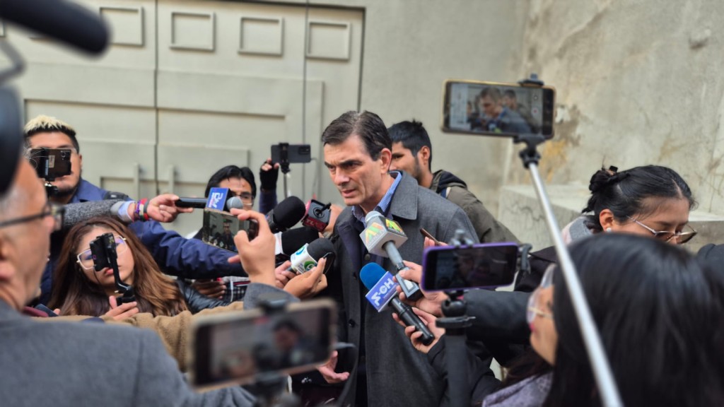 Bolivia: Paz Pereira se habría impuesto en la primera vuelta electoral