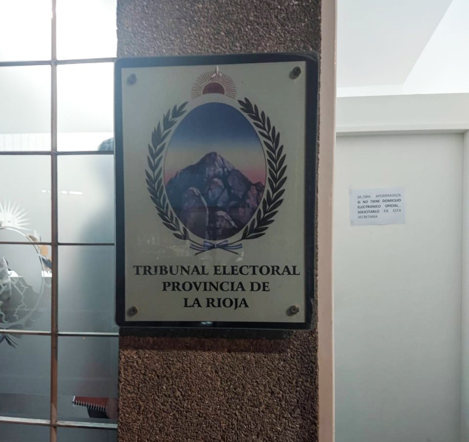 Elecciones Provinciales: 8 alianzas se presentaron para los comicios del 26 de octubre
