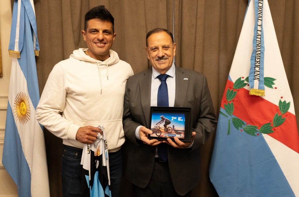 Fabricio Maturano puso otra vez a La Rioja en lo m&aacute;s alto del BMX