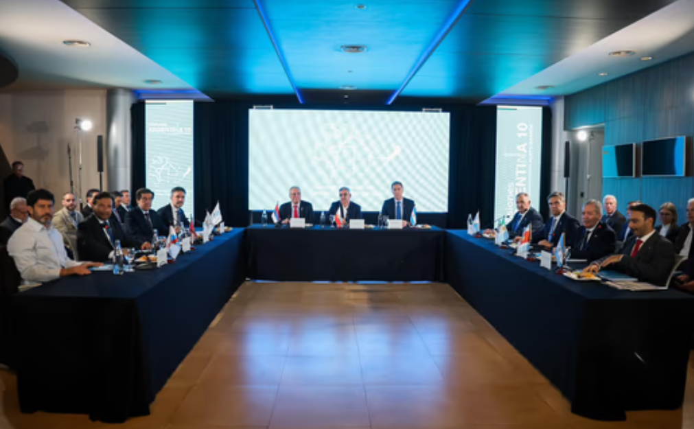 Santilli se reuni&oacute; con gobernadores del Norte Grande y comprometi&oacute; respuestas
