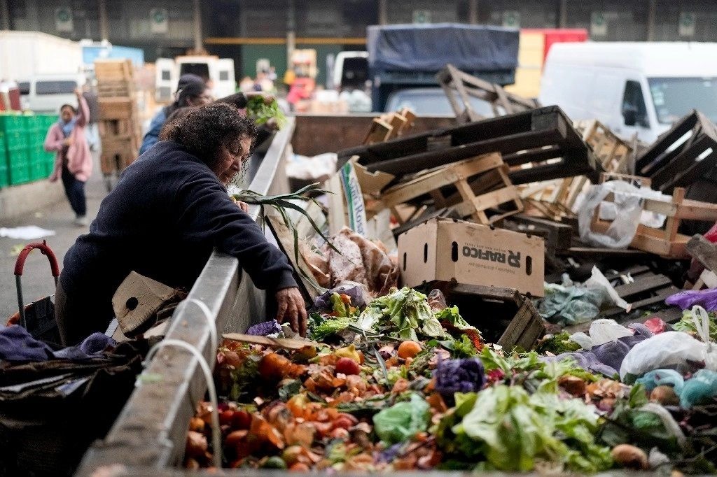 Lacerante: Argentina registra un aumento del 55,5% de la pobreza y de un 17,5% de la indigencia