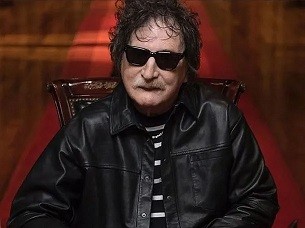 Lo nuevo de Charly Garcia ya esta disponible en las plataformas digitales