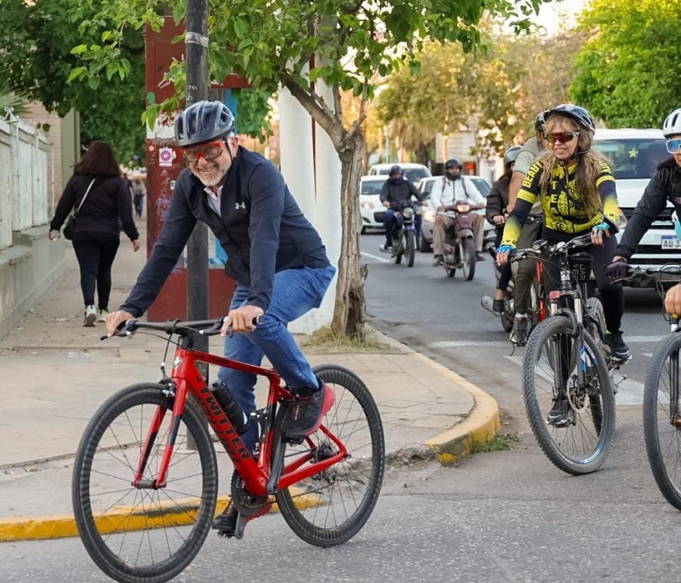 Municipio habilitó nuevos bicicleteros en la ciudad