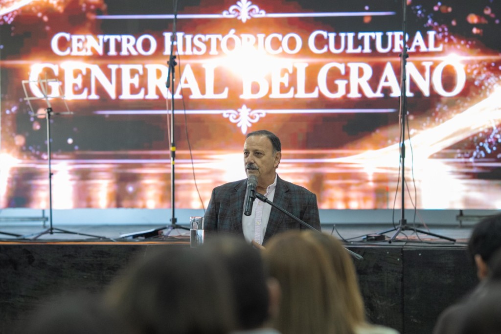 Quintela inaugur&oacute; obras en Gral. Belgrano y anunci&oacute; nuevas viviendas para el departamento