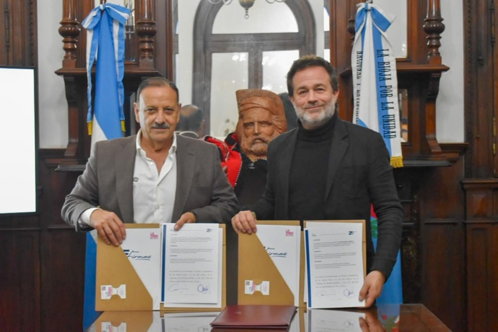 Quintela adhiri&oacute; a &ldquo;25 Firmas&rdquo;, la iniciativa nacional para prevenir adicciones y cuidar la salud mental