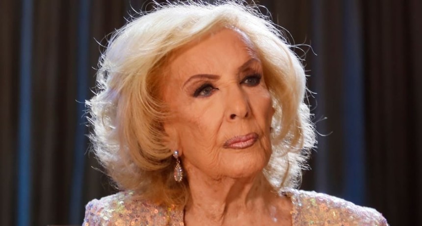 Mirtha Legrand evoluciona favorablemente y contin&uacute;a internada