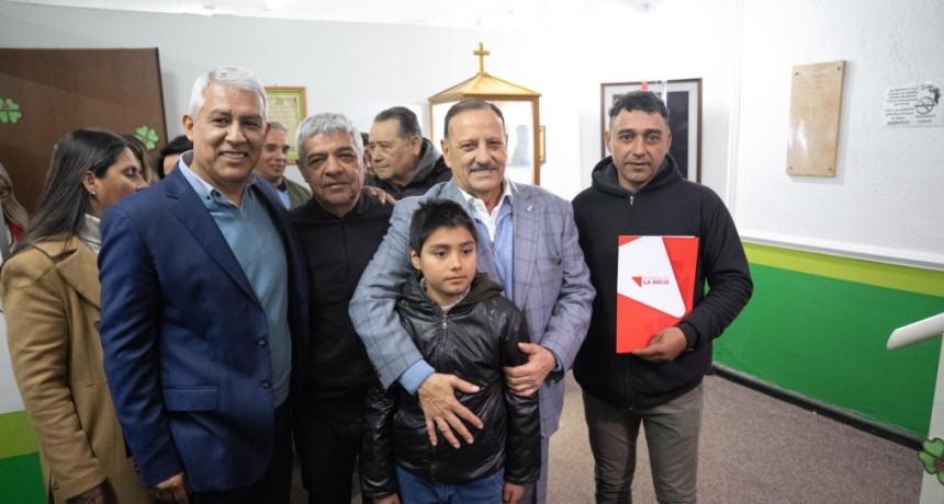 Quintela reconoci&oacute; la labor social que realiza AJALaR