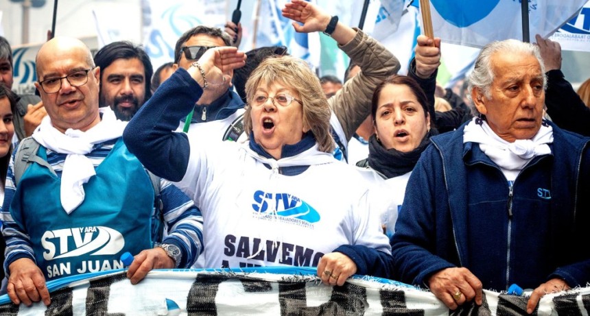 Trabajadores denuncian desmantelamiento de Vialidad Nacional