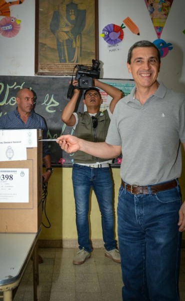 Guerra pidi&oacute; vivir una jornada tranquila con respeto a la democracia