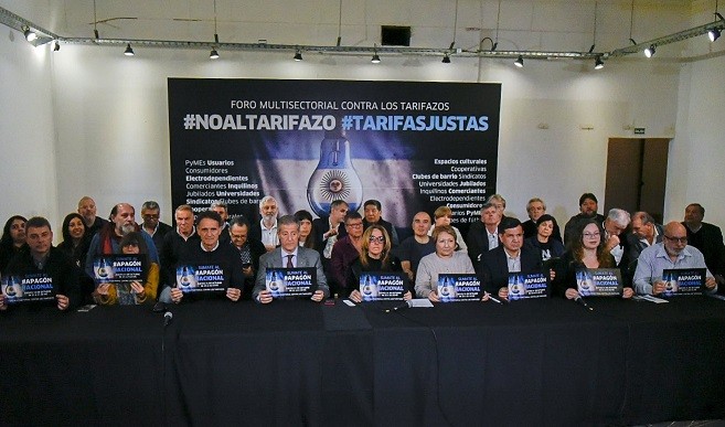 Convocatoria al “apagón nacional” por los  aumentos de tarifas en los servicios públicos 