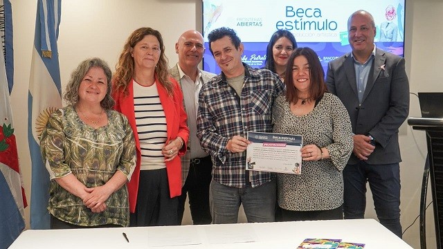 Fronteras Abiertas : Se presentaron los proyectos ganadores de la Beca Estímulo a la Producción Artística 