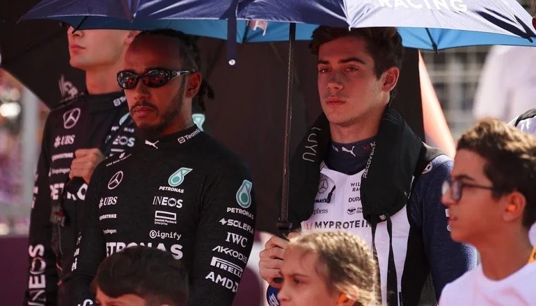 F1: Hamilton candidateó a Colapinto para ocupar una butaca en la temporada 2025 