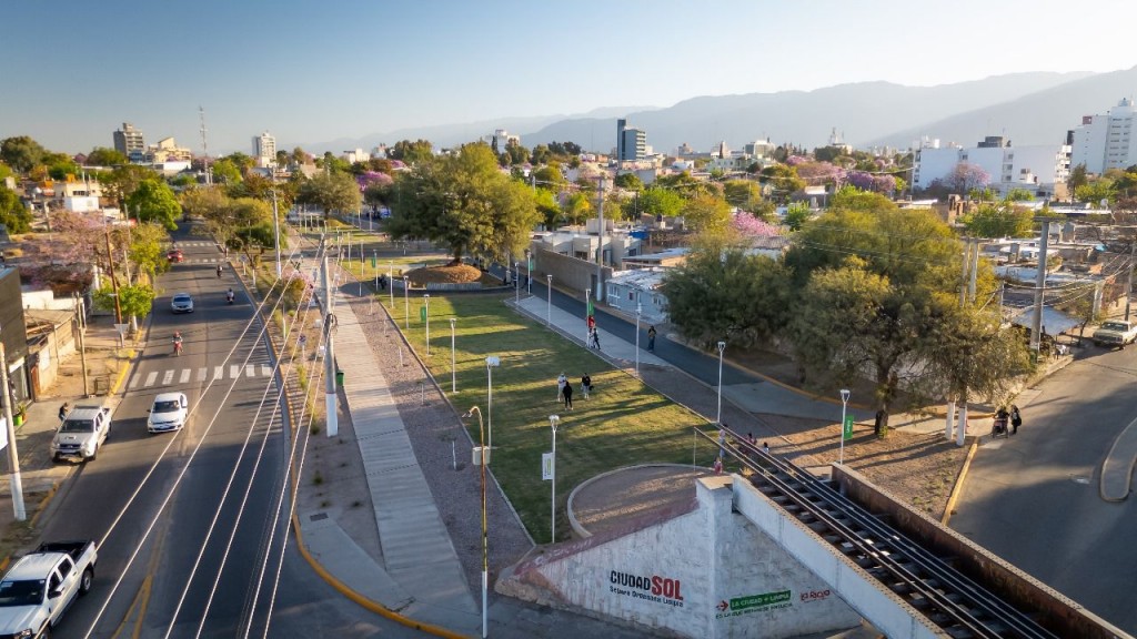 Armando Molina celebró que la ciudad está un poco mejor