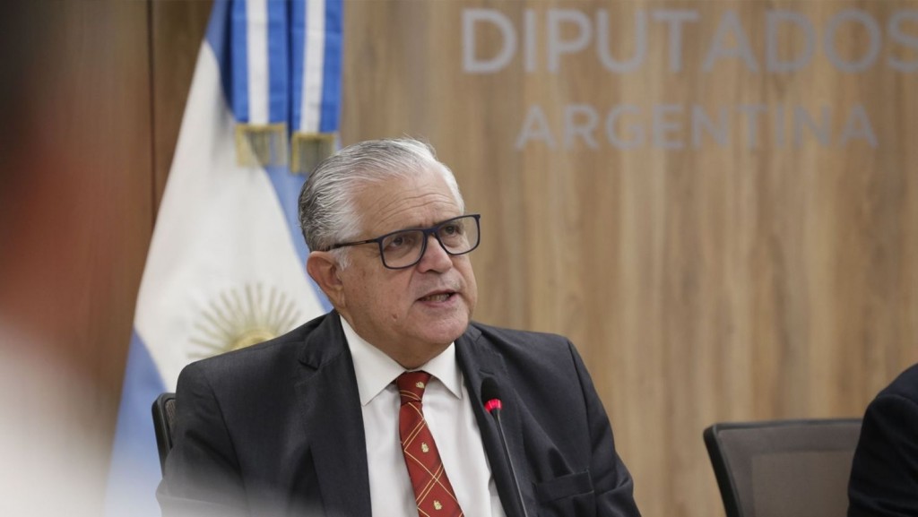 Lopez Murphy sugiere poner un cordón entre la política y el narcotráfico