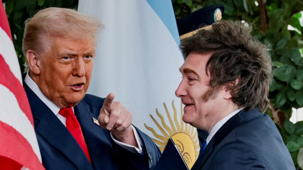 Trump aduce que 