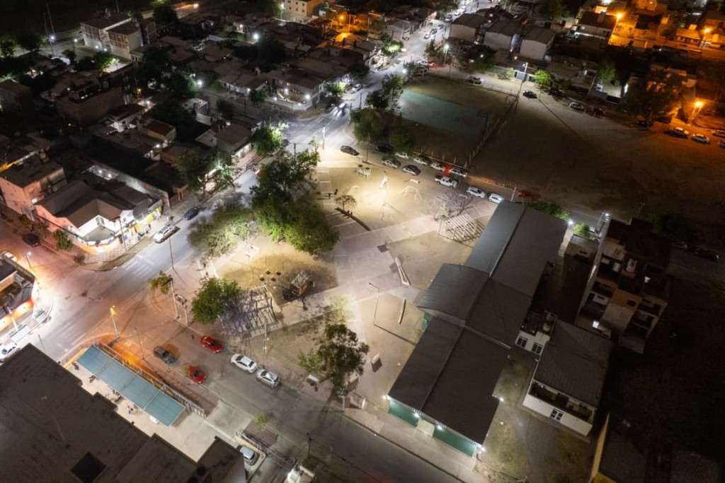 Municipio aporta más seguridad, orden y limpieza en la Av. Luis Vernet