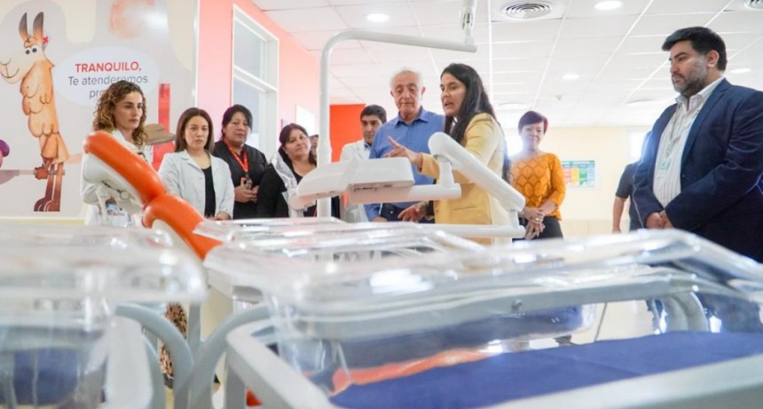Salud suma equipamiento y avanza con la remodelación de la guardia central del Hospital de la Madre y el Niño