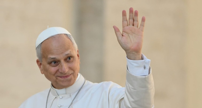 El Papa Le&oacute;n XIV fue operado con &eacute;xito