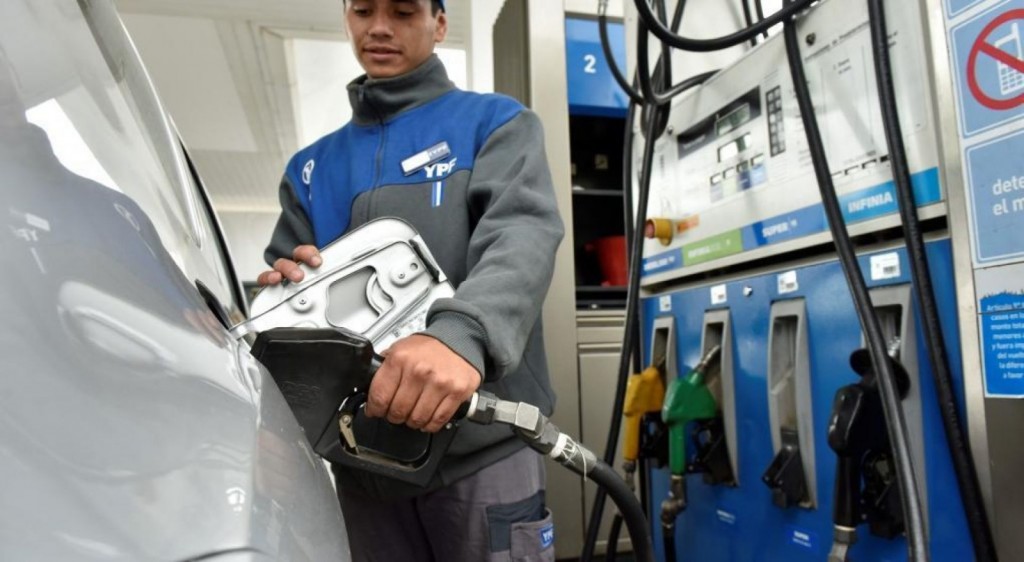 Fiscal catamarqueño presentó denuncia penal por falsa alarma de desabastecimiento de combustibles