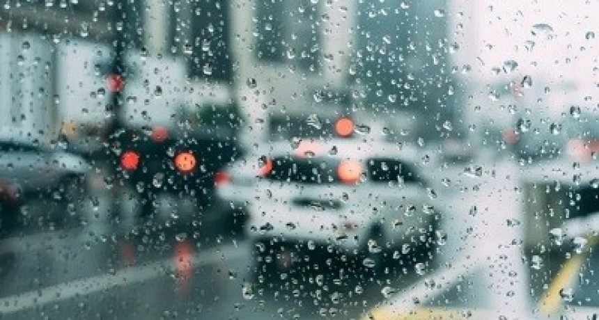 Departamentos de la provincia bajo alerta por lluvias y granizo