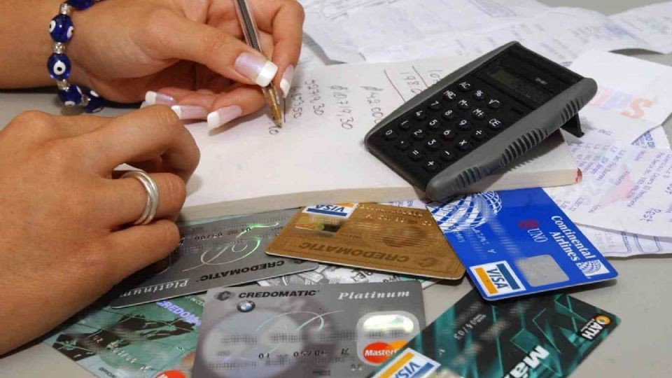 Alarmante suba del endeudamiento de las familias en Argentina