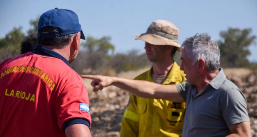 Armando Molina anunció severas medidas para los responsables de producir los incendios
