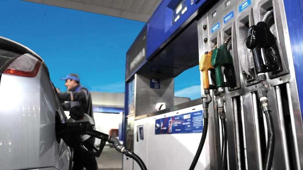  Suben 4% los precios de los combustibles desde este jueves