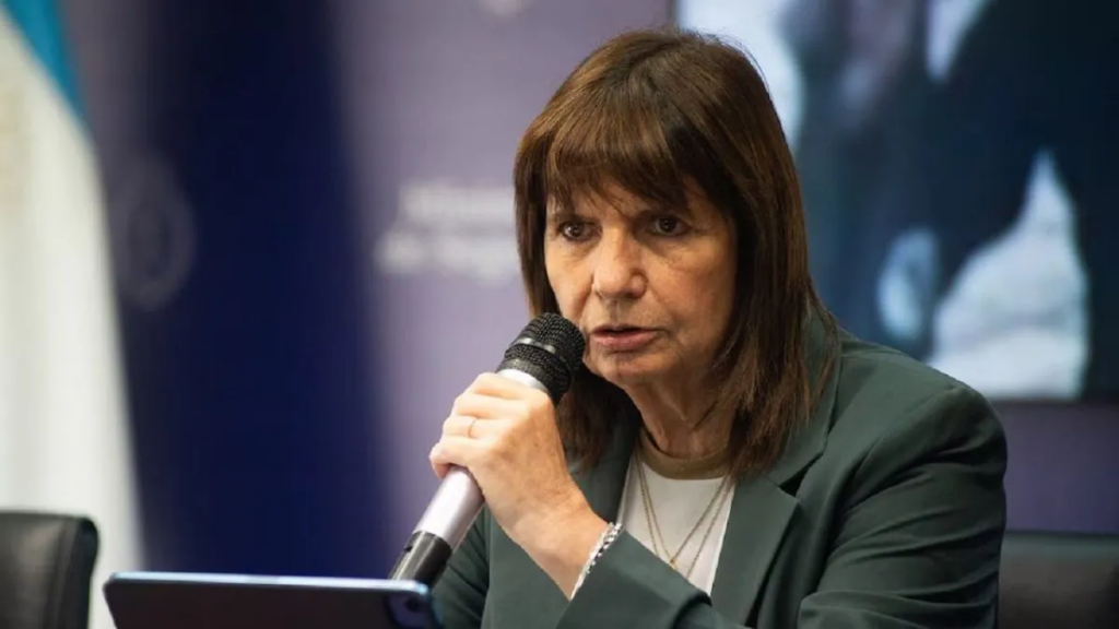 Bullrich estaría contrariada por la demora del gobierno en enviar las reformas al senado