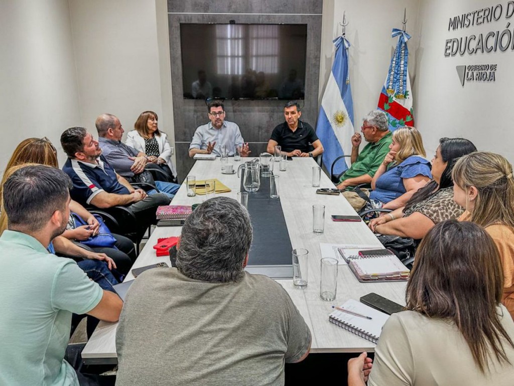Docentes continuarán cobrando el IPE desde enero 2026