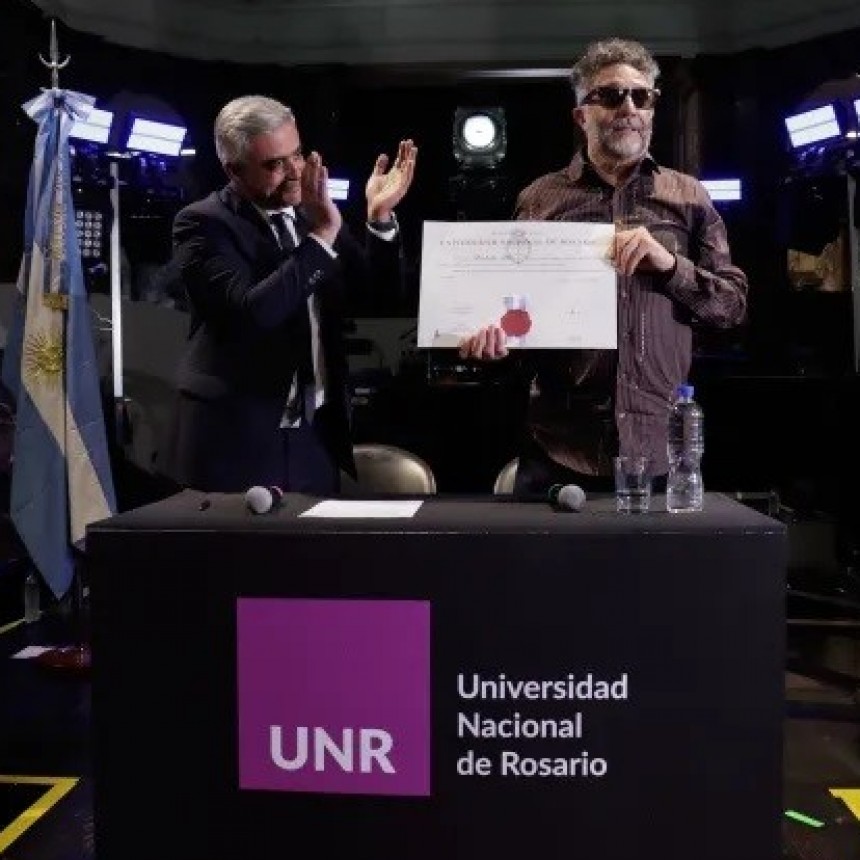 La UNR distinguió a Fito Páez con el Doctorado Honoris Causa